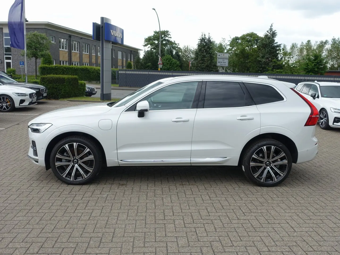 XC60 Recharge Plus T8 AWD/Pano/H&K/FourC/360°