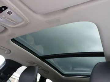 XC60 Recharge Plus T8 AWD/Pano/H&K/FourC/360°