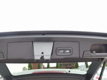 XC60 Recharge Plus T8 AWD/Pano/H&K/FourC/360°