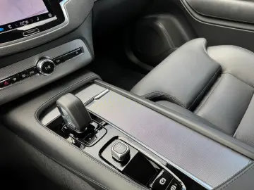 XC90 B5*Plus Bright*NP 87910*7Sitze*360°*AHK