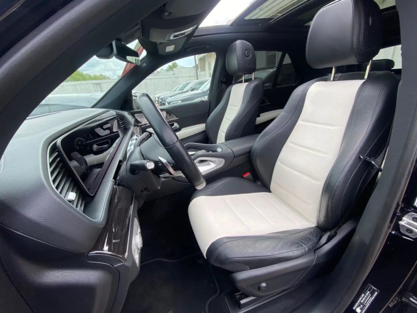 GLE350de AMG 4M_Panorama_SoftClose_Exclusive_360