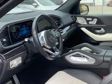 GLE350de AMG 4M_Panorama_SoftClose_Exclusive_360