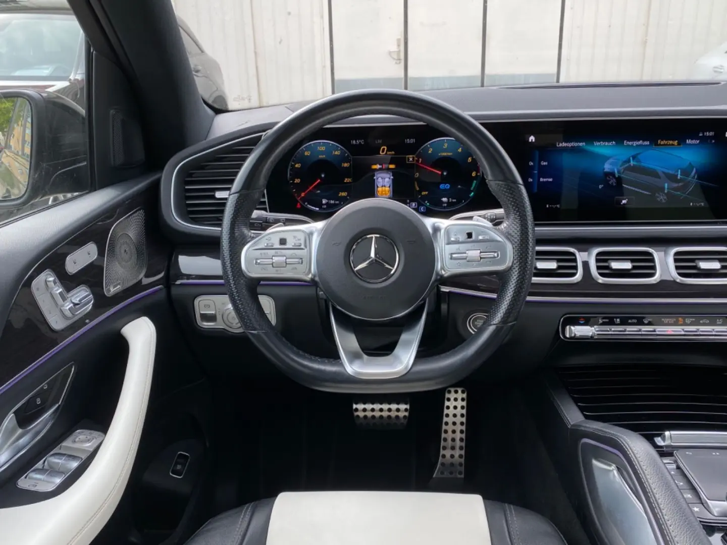 GLE350de AMG 4M_Panorama_SoftClose_Exclusive_360