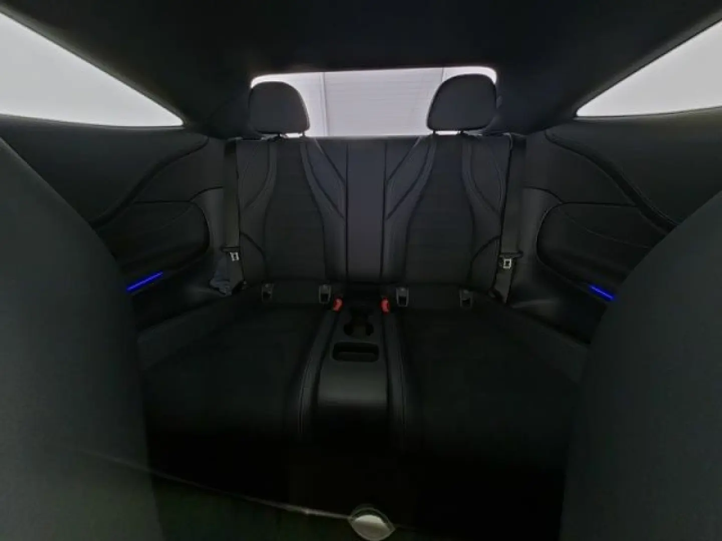 CLE 220d AMG Coupé PANORAMA+AHK+MEMORY+TOTWINKEL
