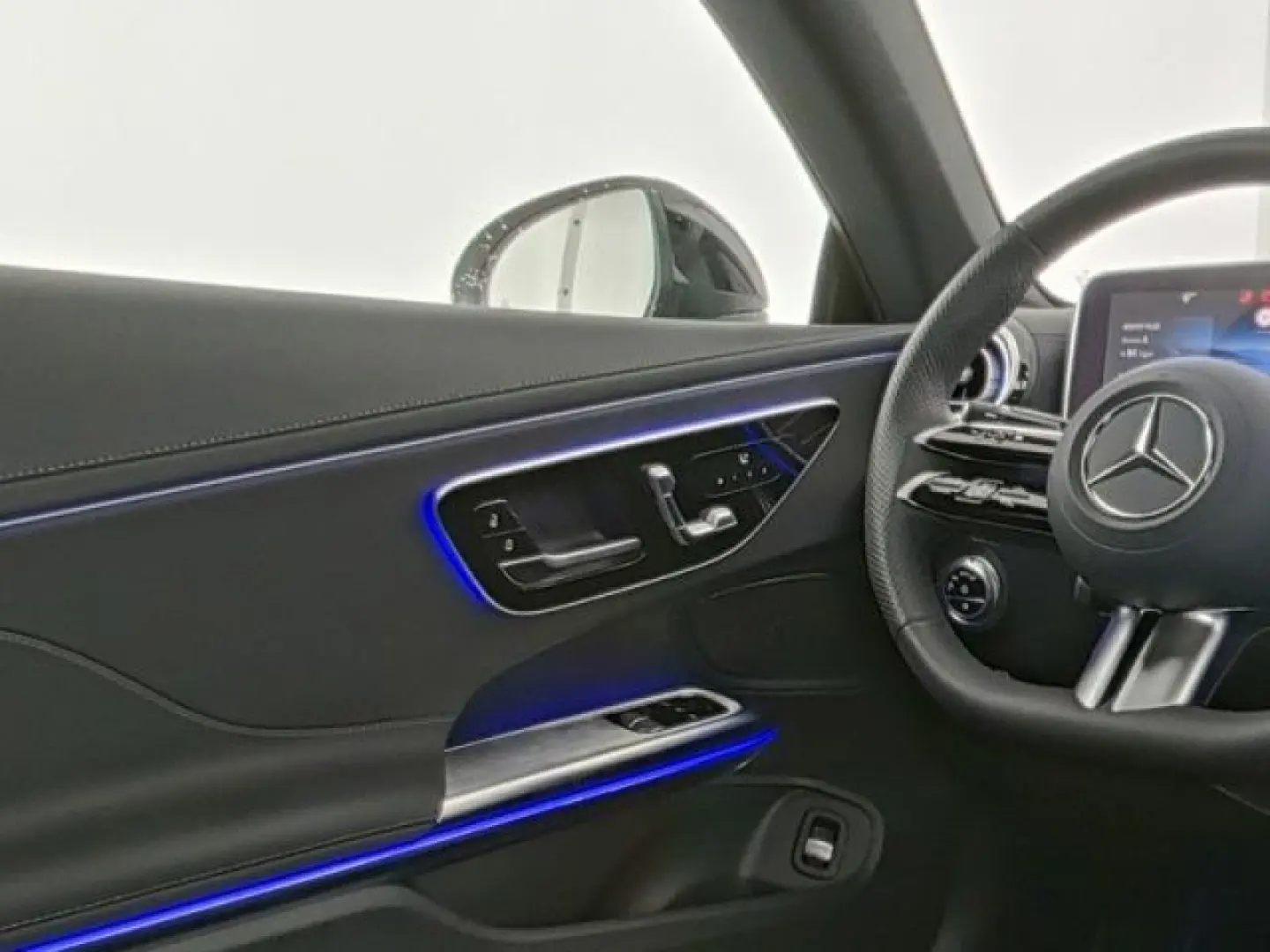 CLE 220d AMG Coupé PANORAMA+AHK+MEMORY+TOTWINKEL