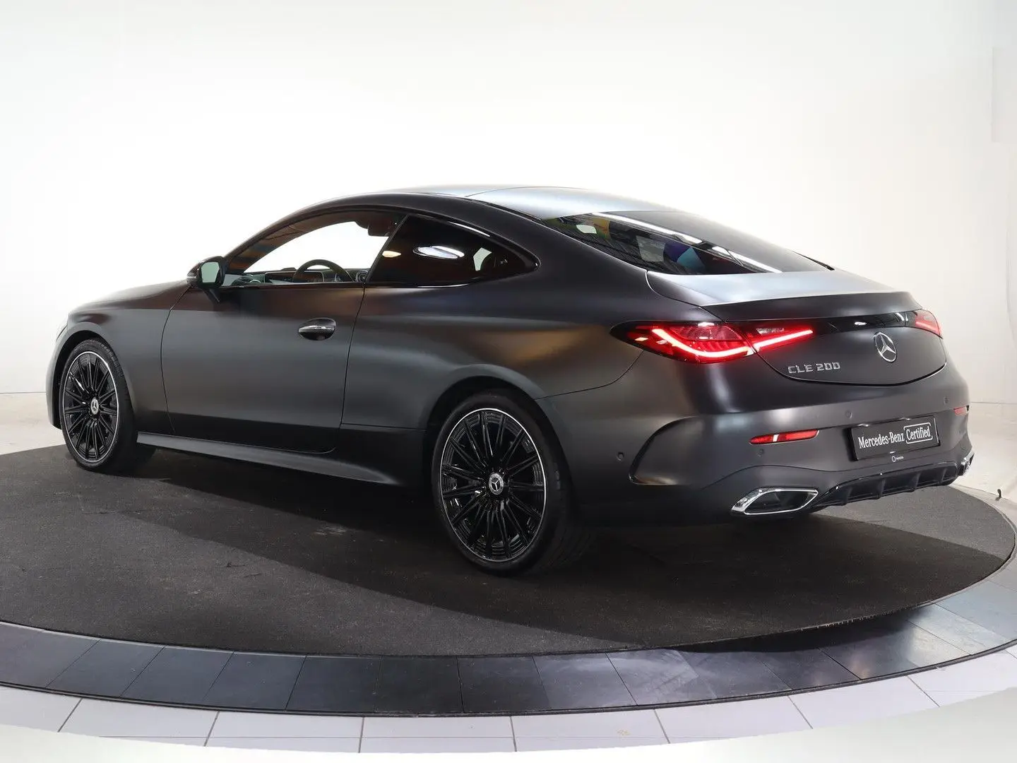 CLE 200 Coupé AMG Line | Premium Pakket | Night