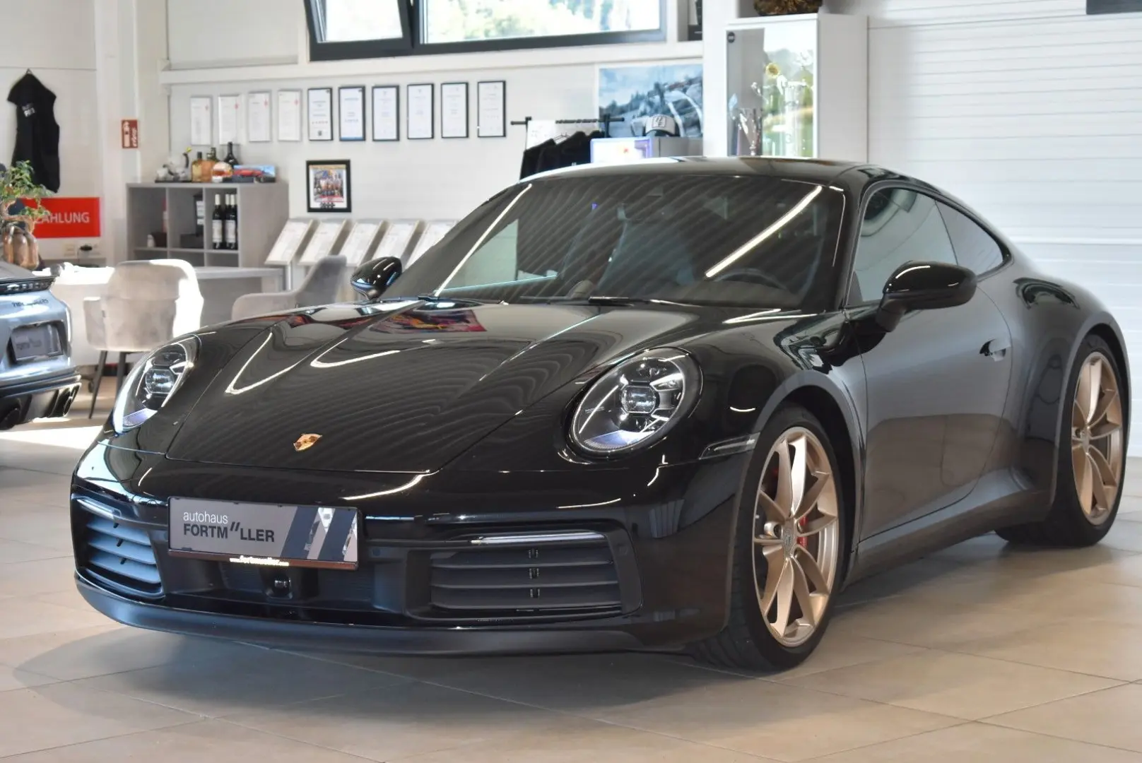 911 Carrera S  //Approved