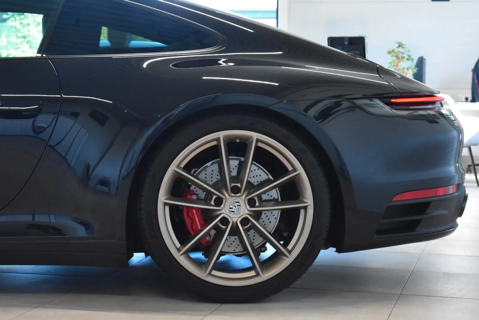 911 Carrera S  //Approved