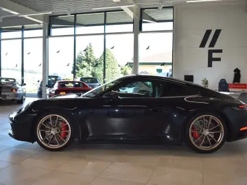 911 Carrera S  //Approved