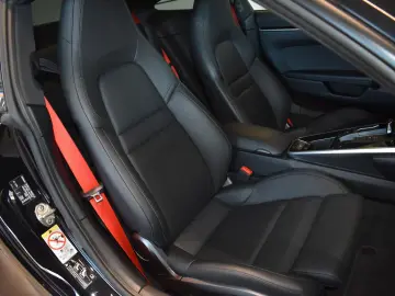 911 Carrera S  //Approved