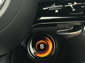 AMG GT 63 4MATIC+ MBUX BURMESTER KEYLESS 315km/h