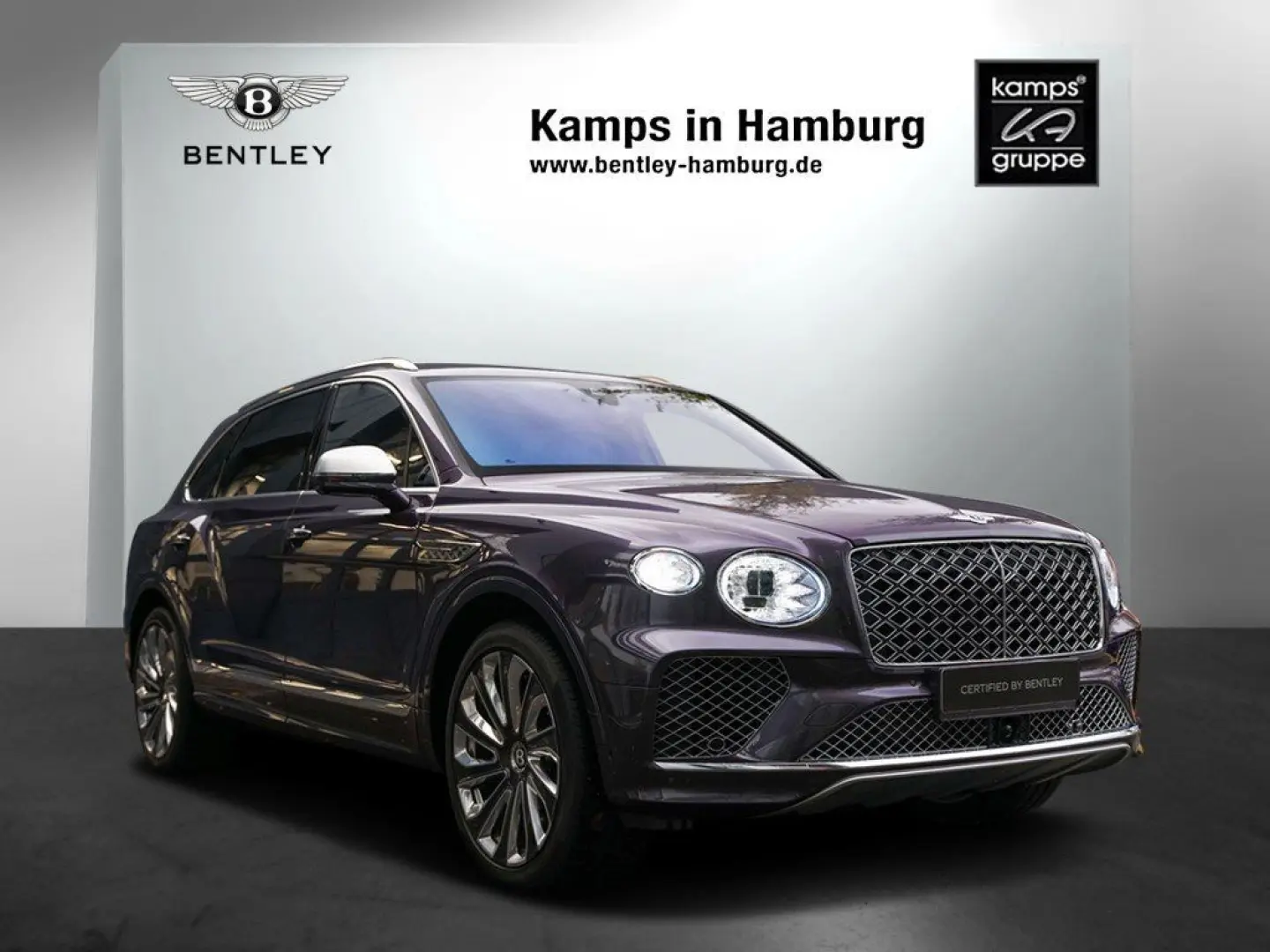 Bentayga EWB Mulliner V8