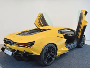 Revuelto 6.5 V12 HPEV