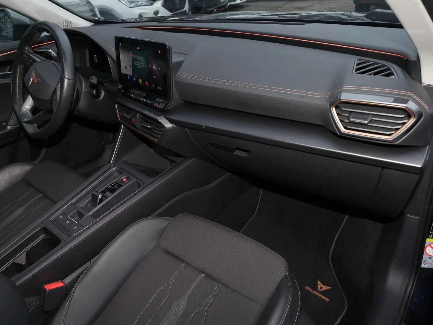 Formentor 1.4 eHybrid KAMERA NAVI+ WINTERPAKET