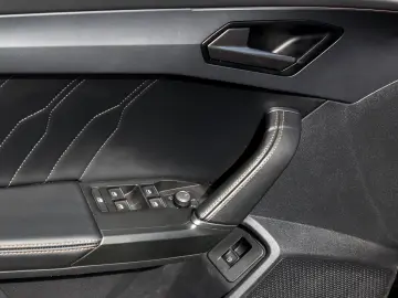 Formentor 1.4 eHybrid NAVI KAMERA LED LM19
