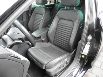 Passat Var 2.0 TDI DSG Leder Navi LED ACC Kamera