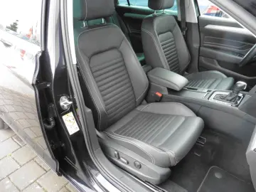 Passat Var 2.0 TDI DSG Leder Navi LED ACC Kamera