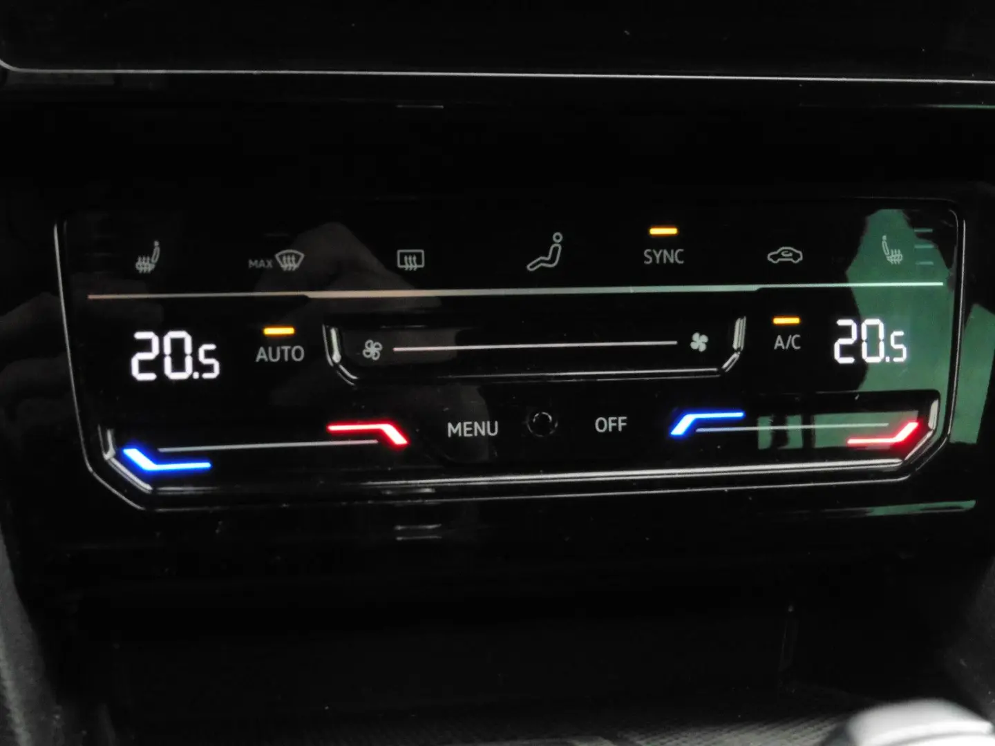 Passat Var 2.0 TDI DSG Leder Navi LED ACC Kamera