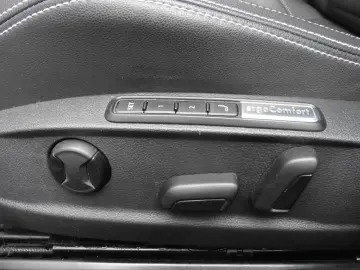 Passat Var 2.0 TDI DSG Leder Navi LED ACC Kamera