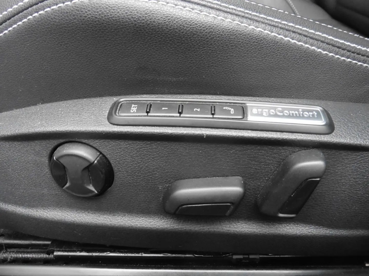 Passat Var 2.0 TDI DSG Leder Navi LED ACC Kamera