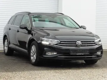 Passat Var 2.0 TDI DSG Leder Navi LED ACC Kamera