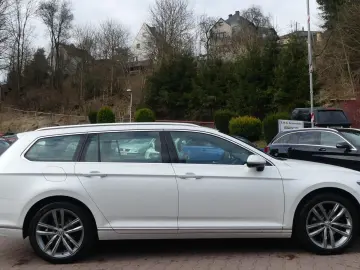 Passat*Variant*Stand-Hzg*SHZ*ACC*Massage*DAB