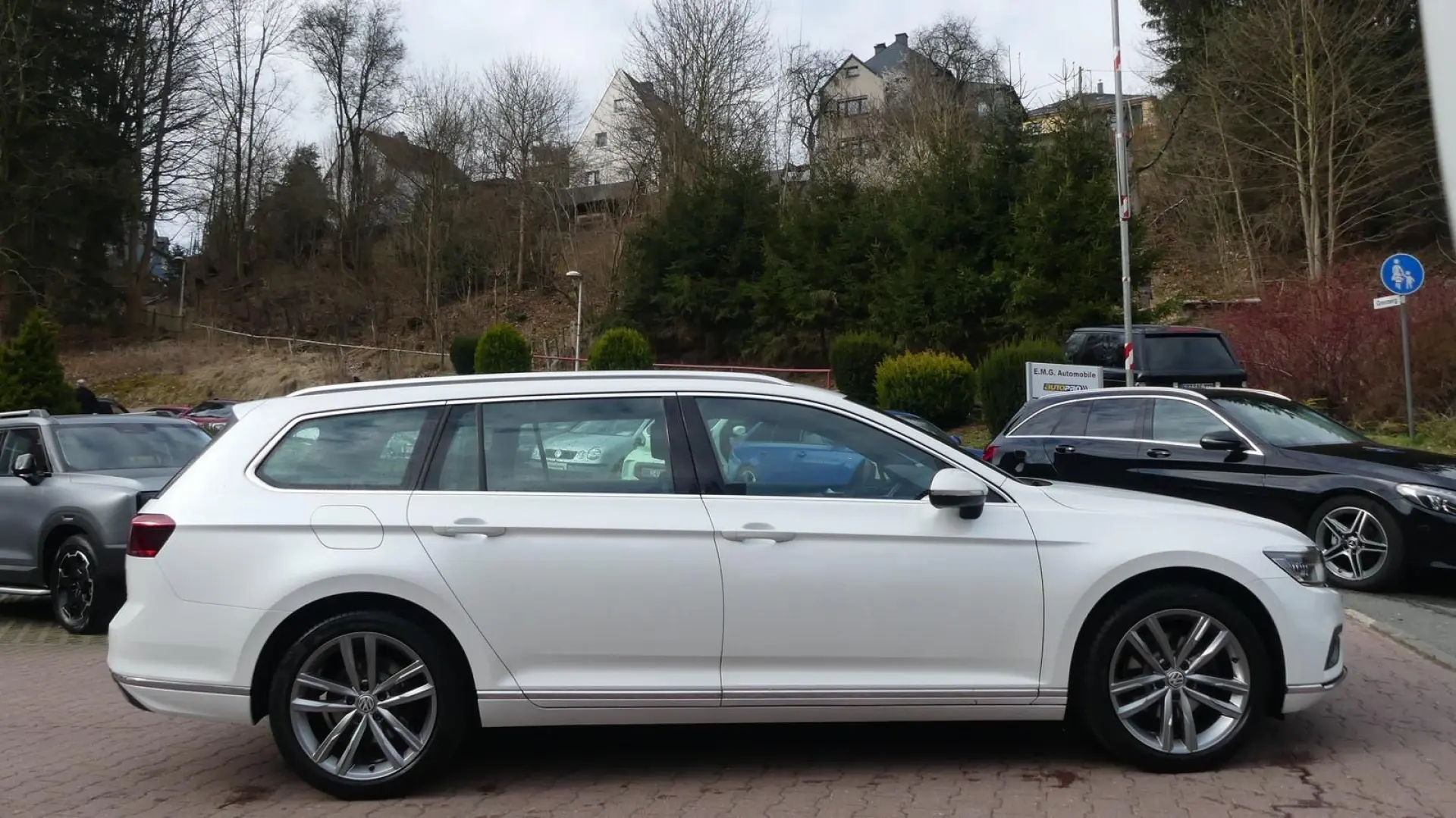 Passat*Variant*Stand-Hzg*SHZ*ACC*Massage*DAB