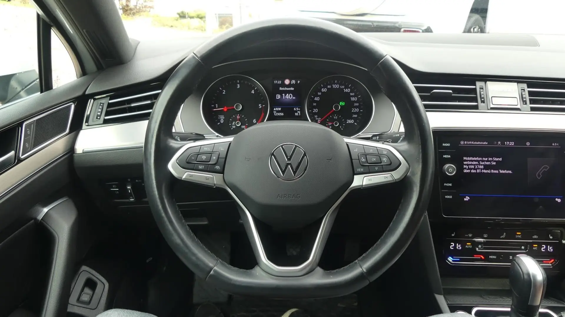 Passat*Variant*Stand-Hzg*SHZ*ACC*Massage*DAB