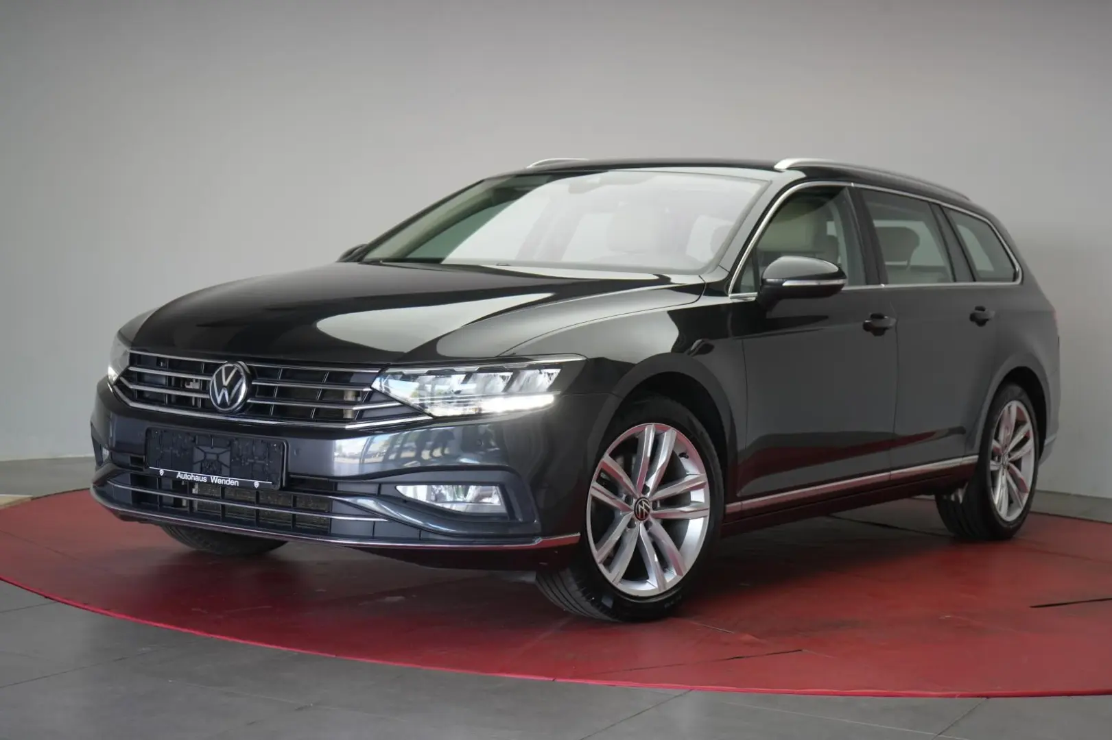 Passat Variant 2.0 TDI SCR DSG Elegance Navi/Led
