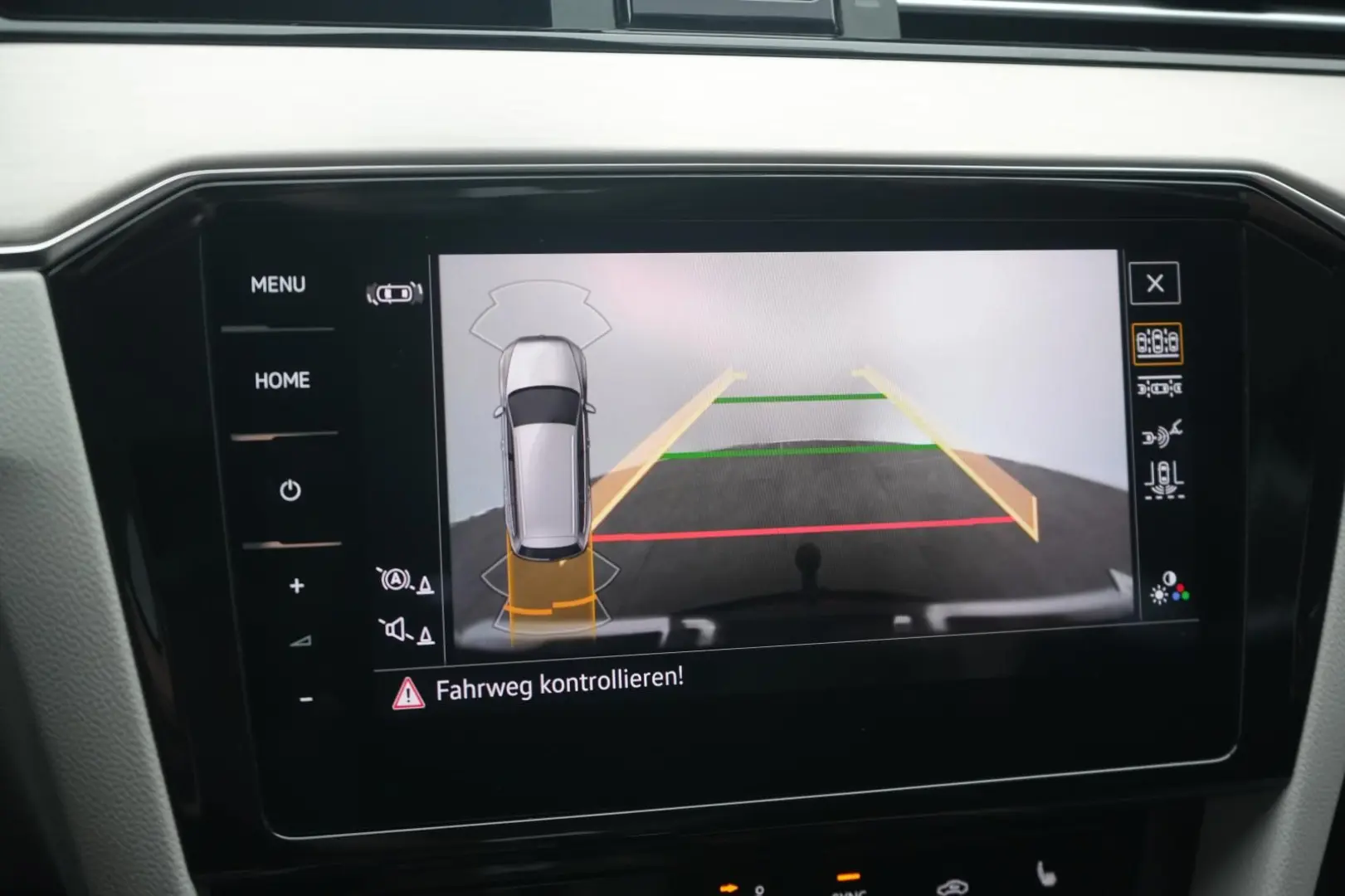 Passat Variant 2.0 TDI SCR DSG Elegance Navi/Led