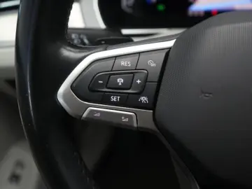Passat Variant 2.0 TDI SCR DSG Elegance Navi/Led