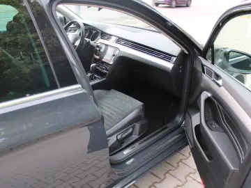 Passat Variant Elegance