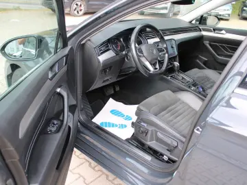 Passat Variant Elegance