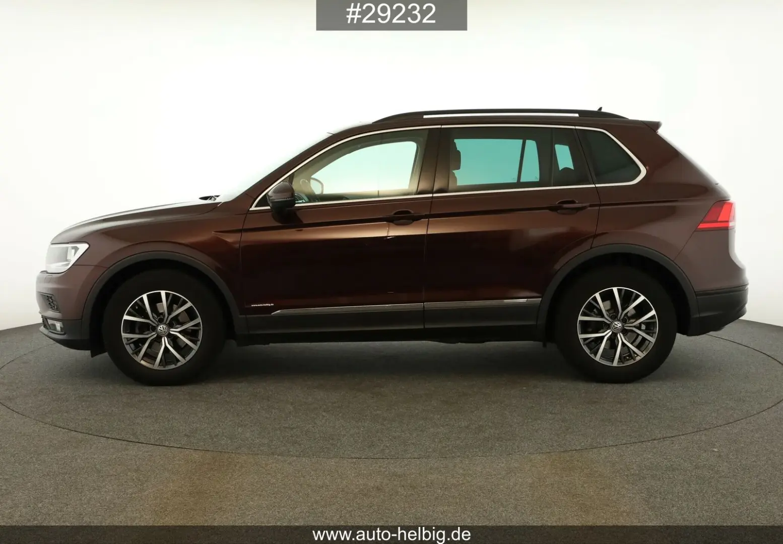 Tiguan1.5 TSI Comfortline #Virtual#Cam#Pano#APP#