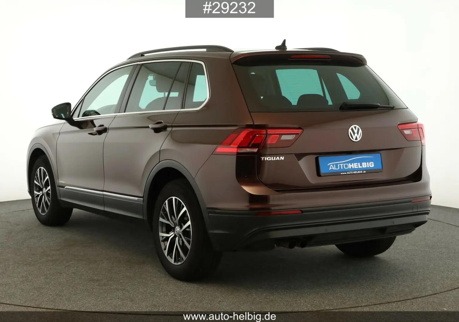 Tiguan1.5 TSI Comfortline #Virtual#Cam#Pano#APP#