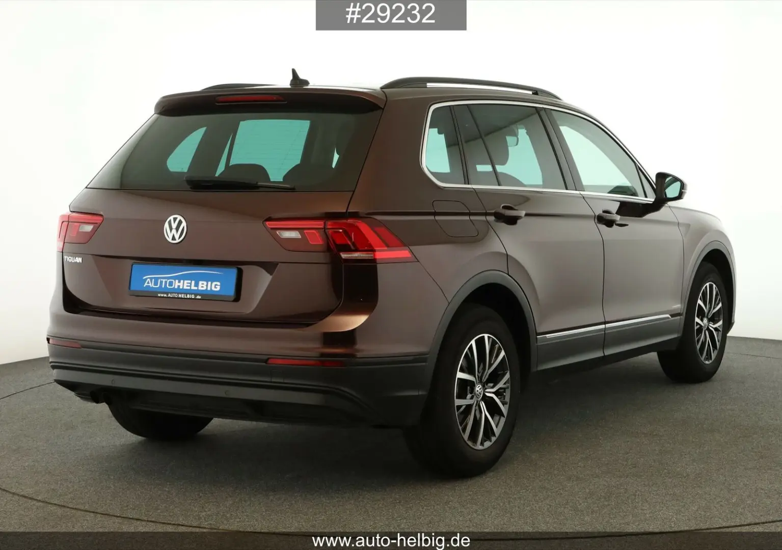 Tiguan1.5 TSI Comfortline #Virtual#Cam#Pano#APP#