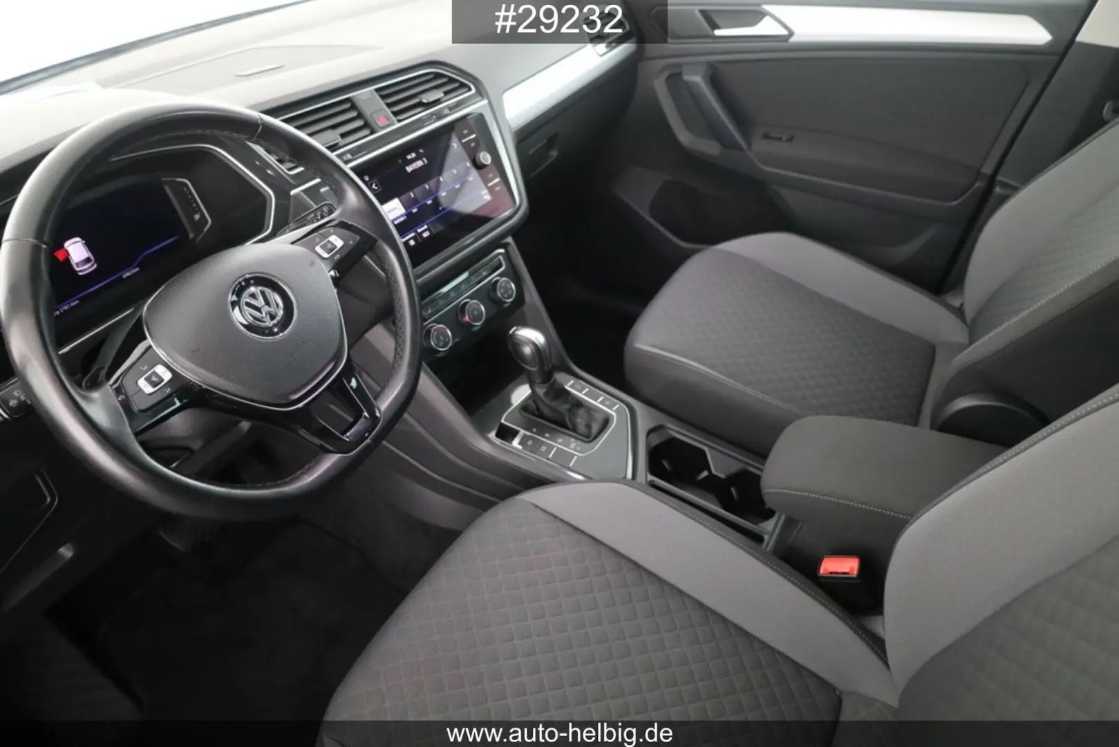 Tiguan1.5 TSI Comfortline #Virtual#Cam#Pano#APP#