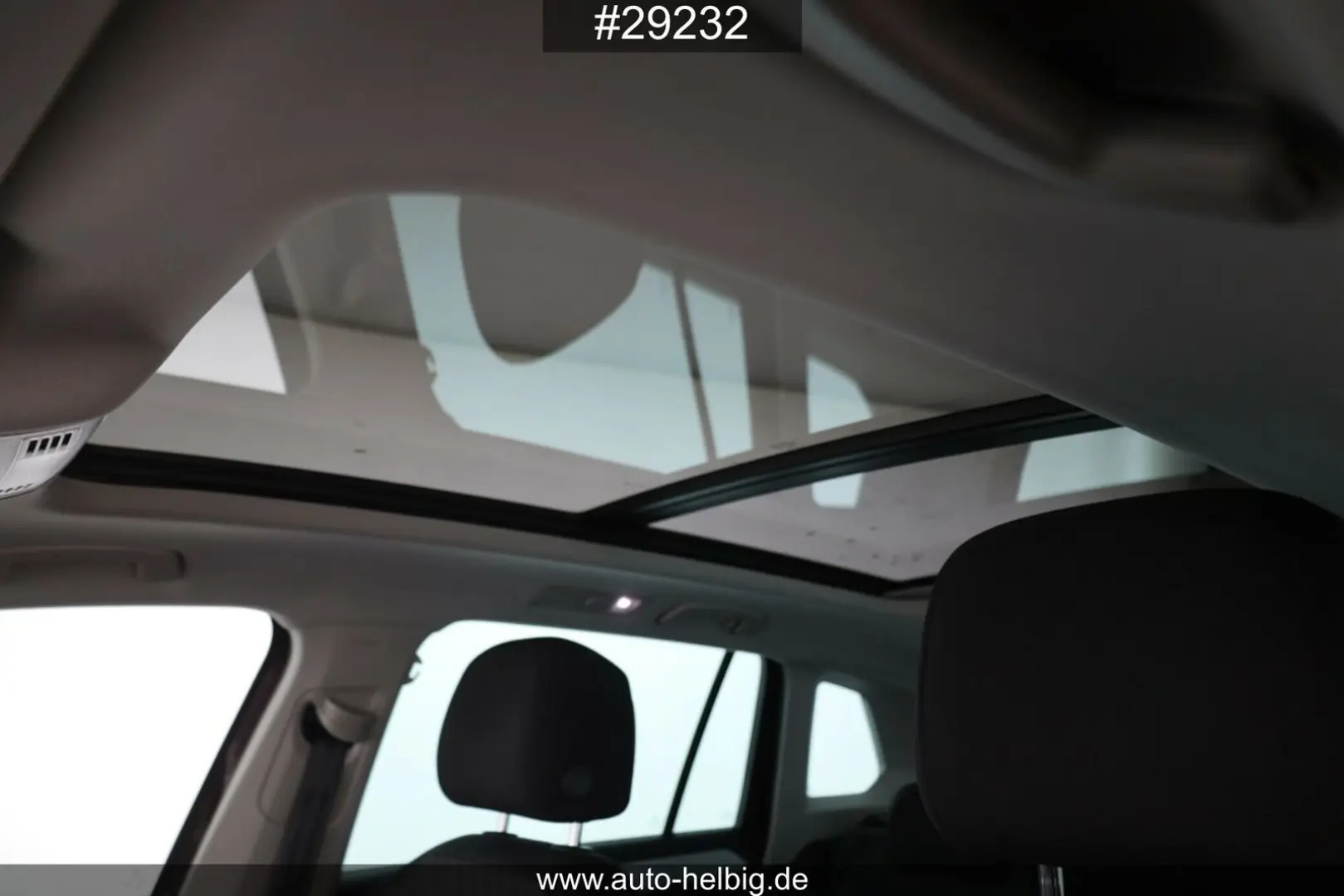 Tiguan1.5 TSI Comfortline #Virtual#Cam#Pano#APP#