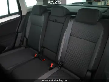 Tiguan1.5 TSI Comfortline #Virtual#Cam#Pano#APP#