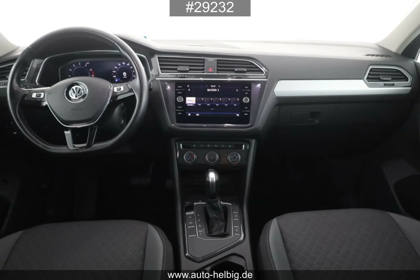 Tiguan1.5 TSI Comfortline #Virtual#Cam#Pano#APP#