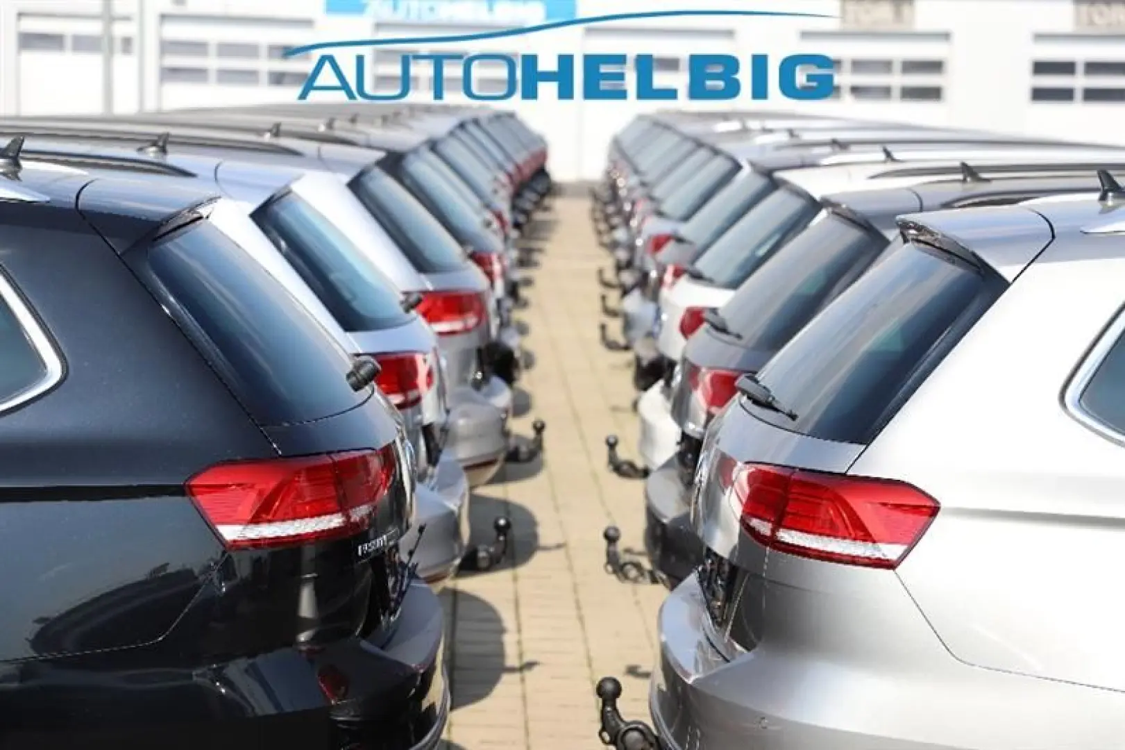 Tiguan1.5 TSI Comfortline #Virtual#Cam#Pano#APP#