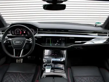 S8 4.0TFSI UPE194 EXCLUSIVE TV LM21 STHZ