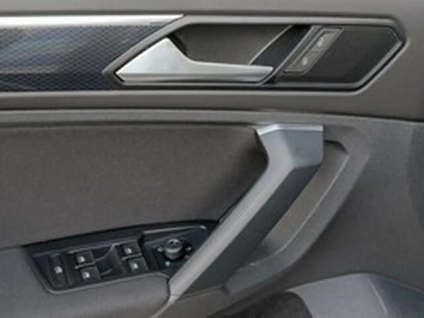 Tiguan 1.5 TSI DSG UNITED MATRIX VIRTUAL LM19