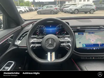 E 220 d AMG Night 19