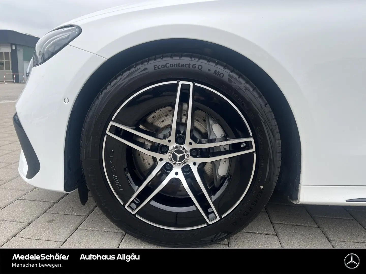E 220 d AMG Night 19