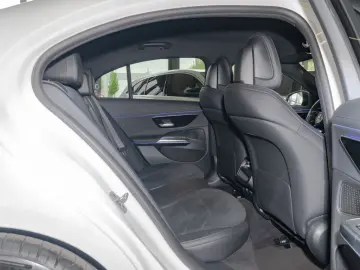 E 220 d AMG Sport Advanced Distr. LED Navi Kamer