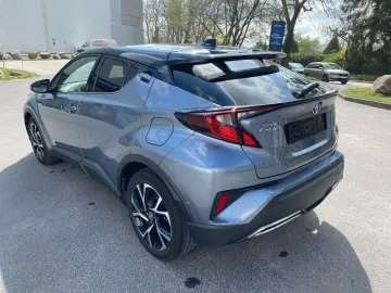 C-HR 2.0-l-VVTi Hybrid Team D RF.Kamera 1.HD