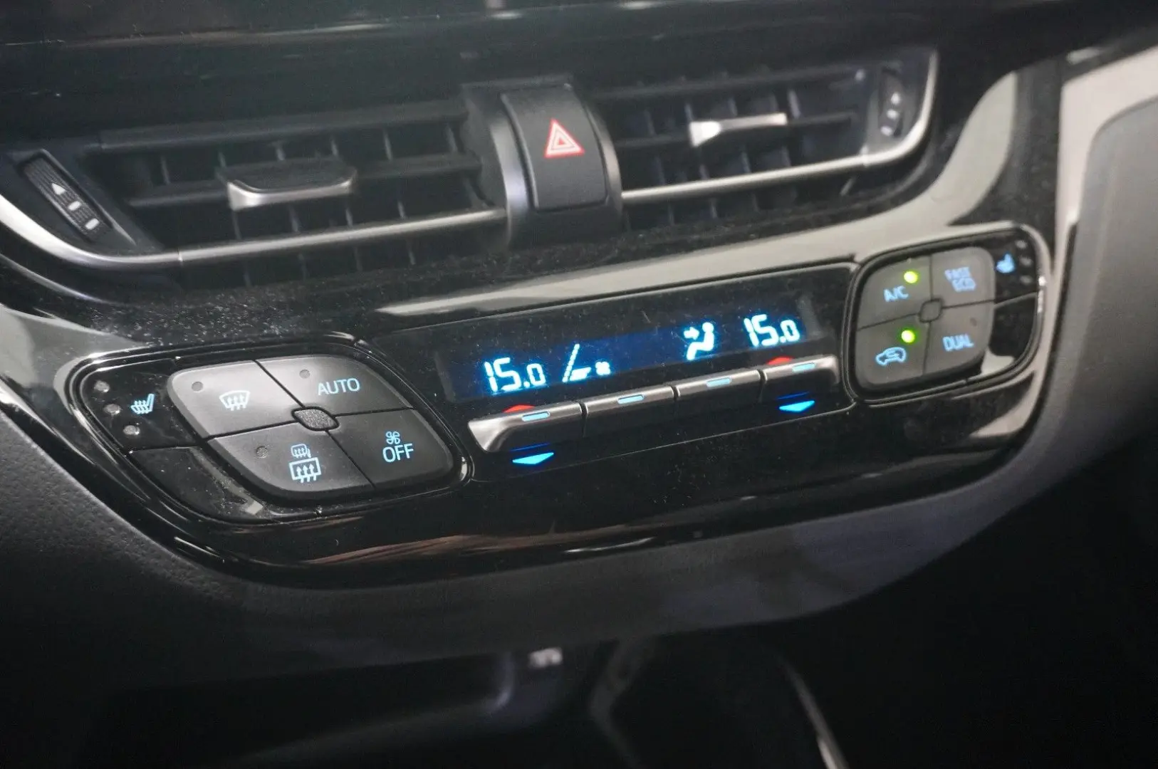 C-HR 2.0 HYBRID TEAM D NAVI/LED/KAMERA/SHZ/DAB+