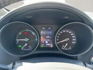C-HR Hybrid Team D LED+RFK+PDC+KLIMA+SHZ