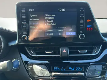 C-HR Hybrid Team D LED+RFK+PDC+KLIMA+SHZ
